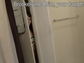 Brookelynn briar daughater encouraging papai para ejaculações em dela rosto