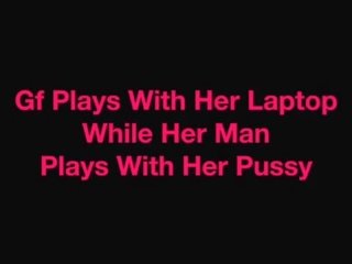 Gf plays a video oýun while her man plays with her amjagaz